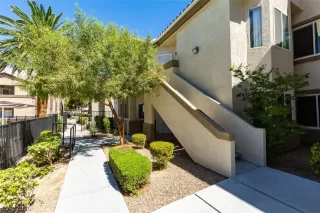 Photo #6: 2216290 Listing 
