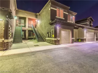 Photo #2: 2216297 Listing 