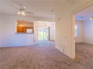 Photo #4: 2216297 Listing 