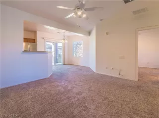 Photo #6: 2216297 Listing 