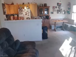 Photo #2: 2216299 Listing