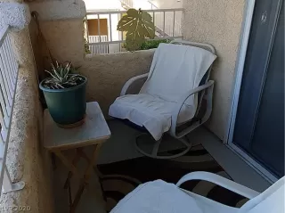 Photo #6: 2216299 Listing