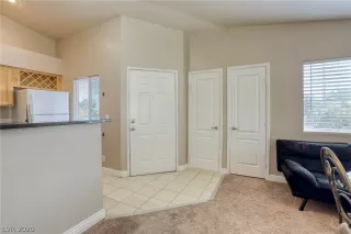 Photo #3: 2216316 Listing 