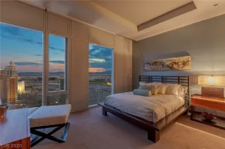 Photo #4: 2216323 Listing 