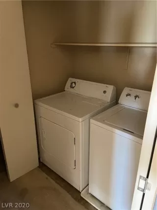 Photo #4: 2216347 Listing 