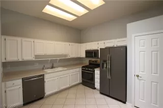 Photo #1: 2216368 Listing