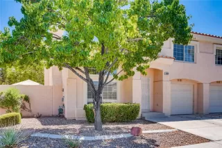 Photo #2: 2216418 Listing 