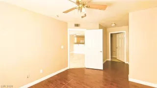 Photo #3: 2216457 Listing 