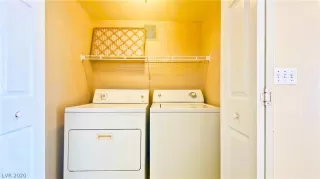 Photo #5: 2216457 Listing 