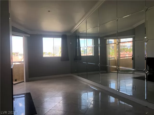 MLS: 2216503 Condo For Sale