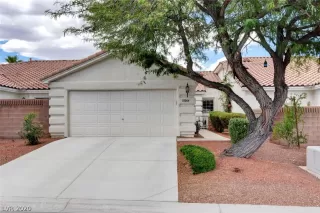 Photo #1: 2216506 Listing