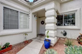 Photo #3: 2216506 Listing