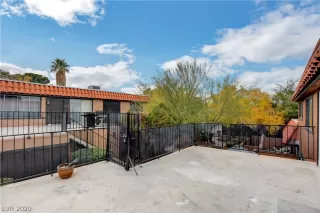 Photo #3: 2216590 Listing