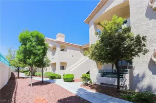 Photo #1: 2216650 Listing