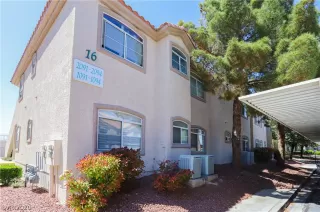 Photo #2: 2216650 Listing