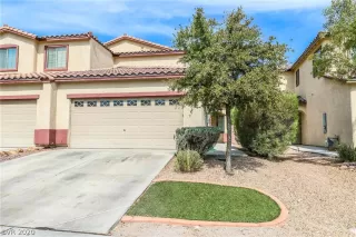 Photo #1: 2216664 Listing 