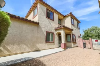 Photo #2: 2216664 Listing 