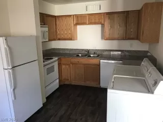 Photo #1: 2216680 Listing