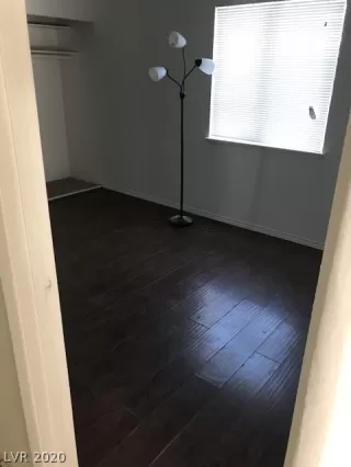 Photo #6: 2216707 Listing