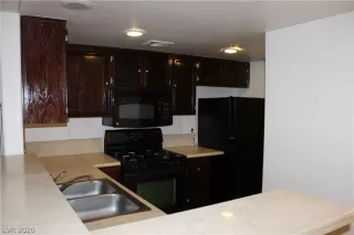 Photo #2: 2216719 Listing 