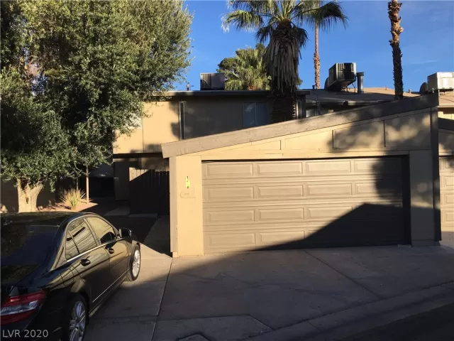 MLS: 2216722 Condo For Sale