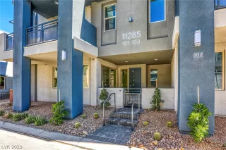 Photo #1: 2216739 Listing 