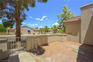 Photo #2: 2216765 Listing