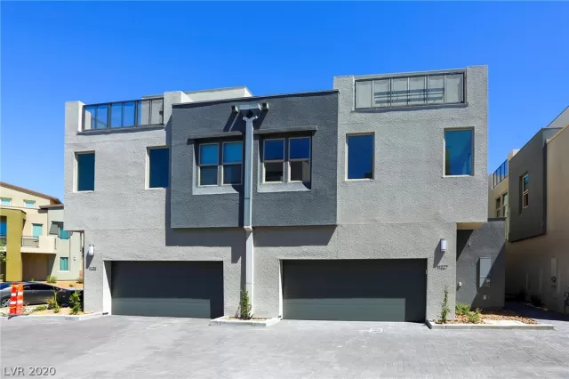 MLS: 2216768 Condo For Sale