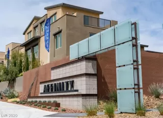 Photo #6: 2216768 Listing 