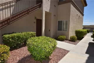 Photo #1: 2216801 Listing