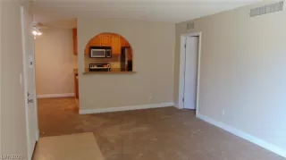 Photo #2: 2216846 Listing