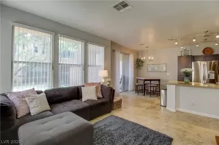 Photo #6: 2216882 Listing 