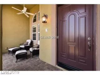 Photo #2: 2216919 Listing 