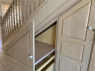 Photo #5: 2216975 Listing 