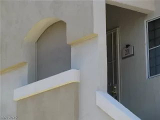 Photo #1: 2217006 Listing 