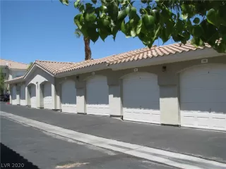 Photo #2: 2217006 Listing 