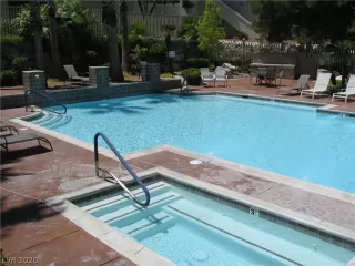 Photo #3: 2217006 Listing 