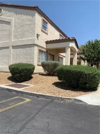 Photo #2: 2217033 Listing