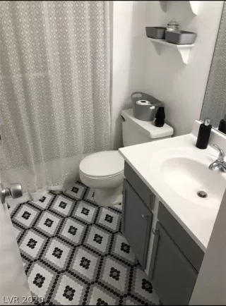 Photo #1: 2217055 Listing