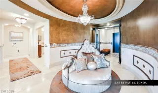 Photo #4: 2217060 Listing