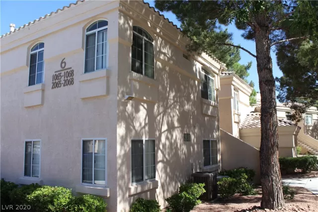 MLS: 2217135 Condo For Sale