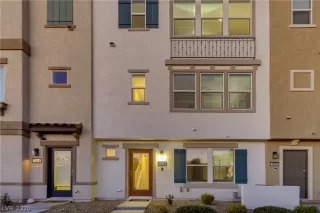 Photo #1: 2217154 Listing