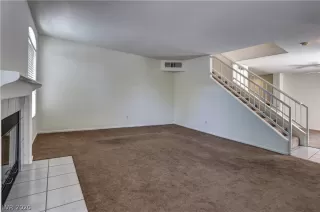 Photo #3: 2217220 Listing 