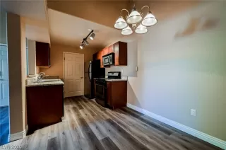 Photo #6: 2217249 Listing