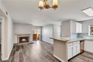 Photo #5: 2217250 Listing 