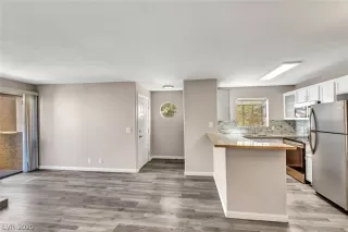 Photo #6: 2217250 Listing 