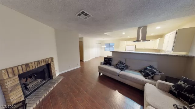 MLS: 2217252 Condo For Sale