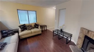 Photo #1: 2217252 Listing