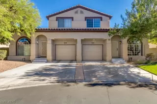 Photo #1: 2217270 Listing