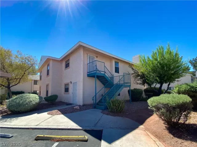 MLS: 2217332 Condo For Sale